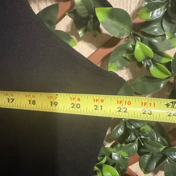 Arula Black Embellished Feather Strap Crop Top NWT – Size C #1 - Picture 9 of 9